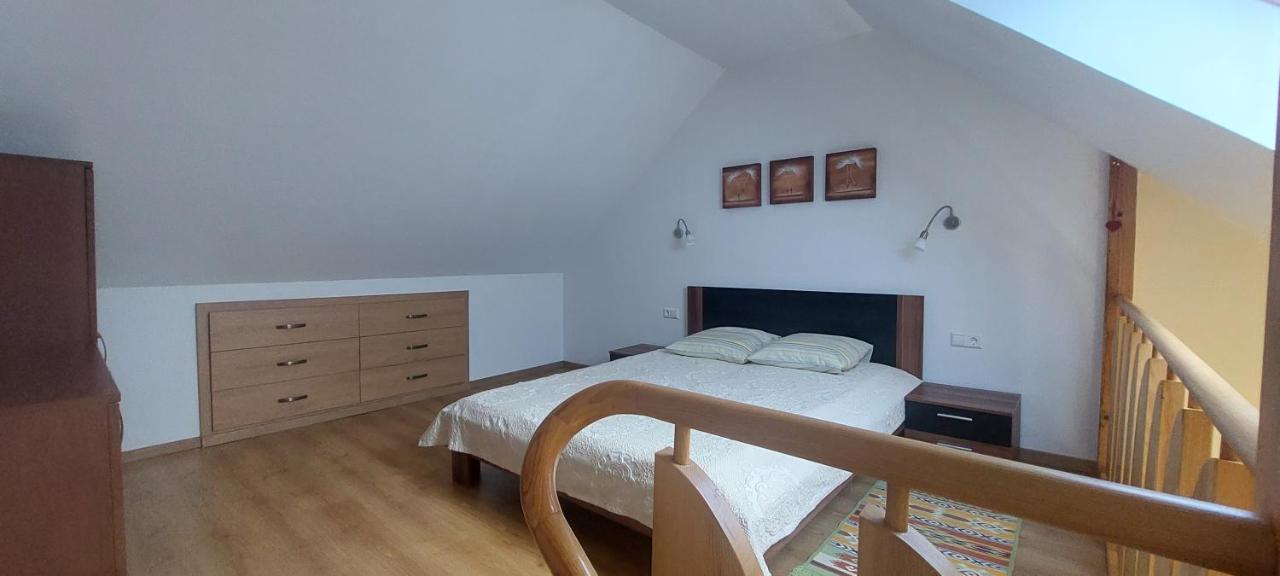 Nostalgija Is Balkono Apartment Nida Ngoại thất bức ảnh