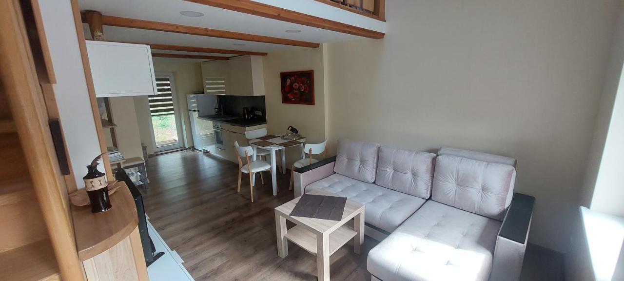 Nostalgija Is Balkono Apartment Nida Ngoại thất bức ảnh